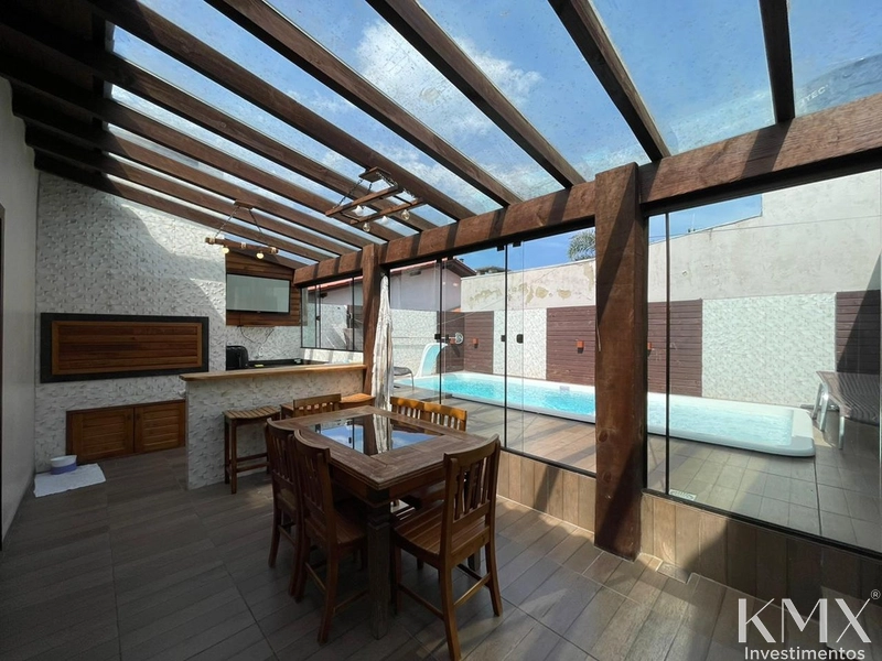 CASA COMPLETA COM ANEXO, PISCINA E ESPAÇO GOURMET 🏡✨: 13ª foto da galeria de imagens do imóvel