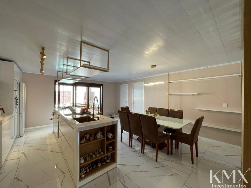 CASA COMPLETA COM ANEXO, PISCINA E ESPAÇO GOURMET 🏡✨: 3ª foto da galeria de imagens do imóvel