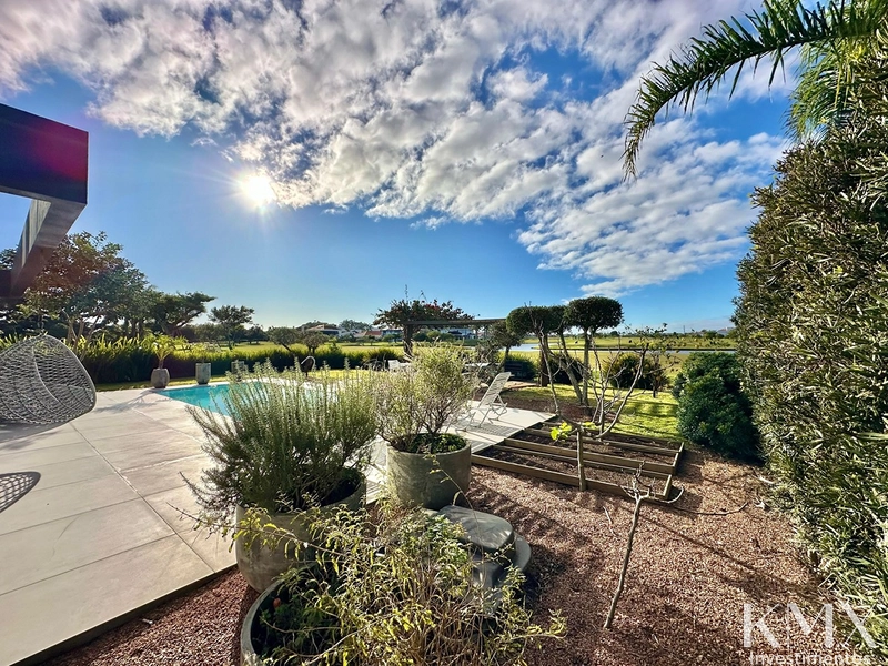 CASA DE ALTO PADRÃO : 16ª foto da galeria de imagens do imóvel