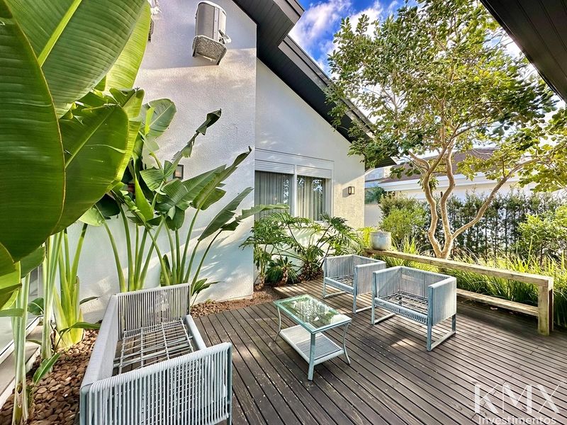 CASA DE ALTO PADRÃO : 10ª foto da galeria de imagens do imóvel