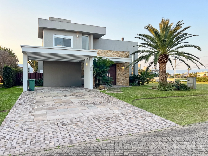 🏡✨ CASA À VENDA NO CONDOMÍNIO VENTURA CLUB: 4ª foto da galeria de imagens do imóvel