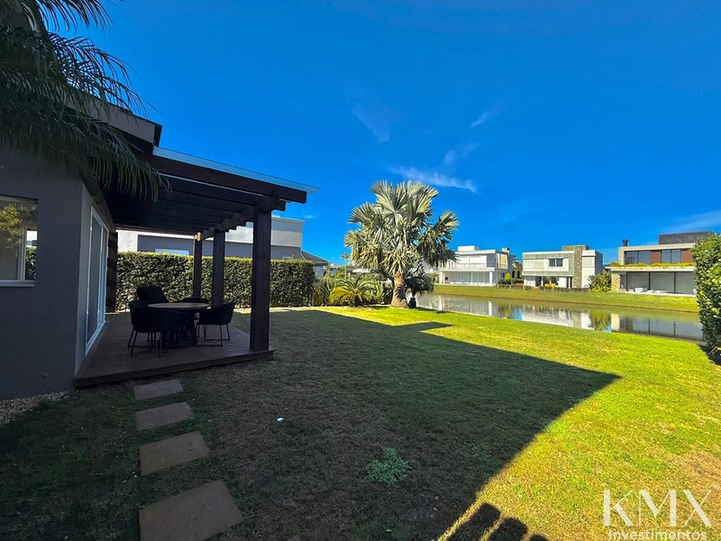 🏡✨ CASA À VENDA NO CONDOMÍNIO ENSEADA: 2ª foto da galeria de imagens do imóvel