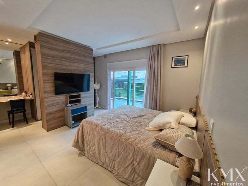 🌊 Sobrado Beira-Lago no Condomínio Enseada – Quadra A: 24ª foto da galeria de imagens do imóvel