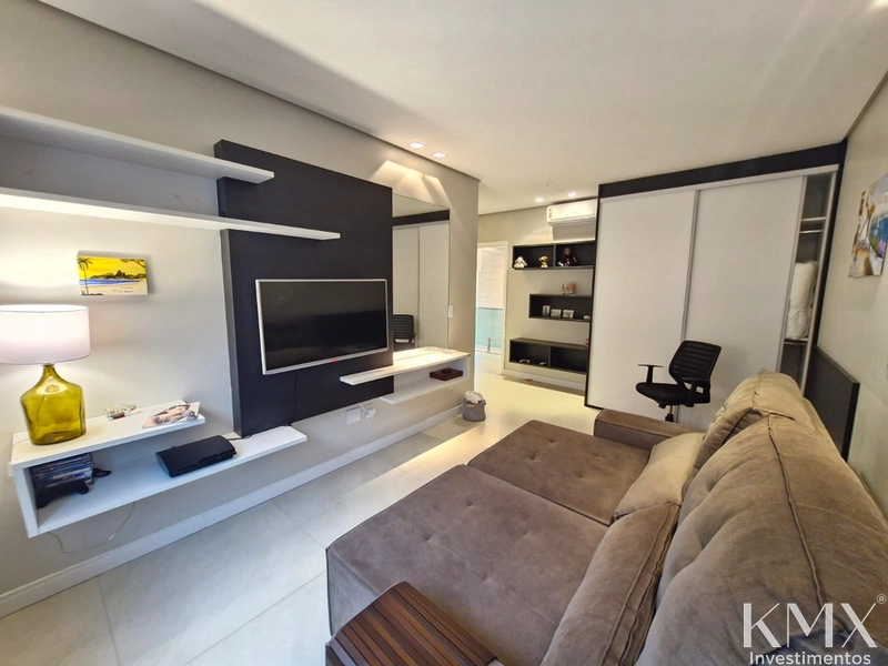 🌊 Sobrado Beira-Lago no Condomínio Enseada – Quadra A: 29ª foto da galeria de imagens do imóvel