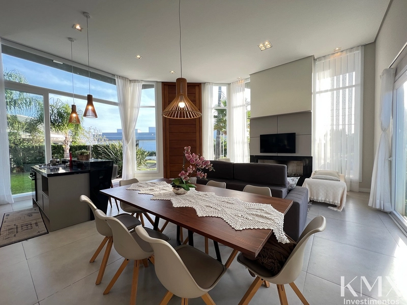 🏡✨ CASA À VENDA NO CONDOMÍNIO QUINTAS DO LAGO: 13ª foto da galeria de imagens do imóvel