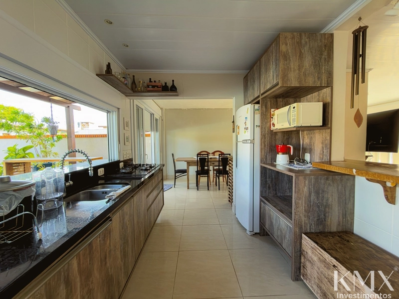 🌟🏡 CONFORTO, ESPAÇO E LAZER EM UMA CASA COMPLETA 🏊✨: 15ª foto da galeria de imagens do imóvel
