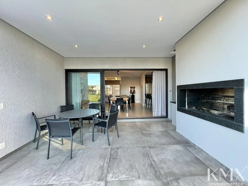 🏡✨ SOBRADO À VENDA NO CONDOMÍNIO CAPÃO ILHAS RESORT: 13ª foto da galeria de imagens do imóvel