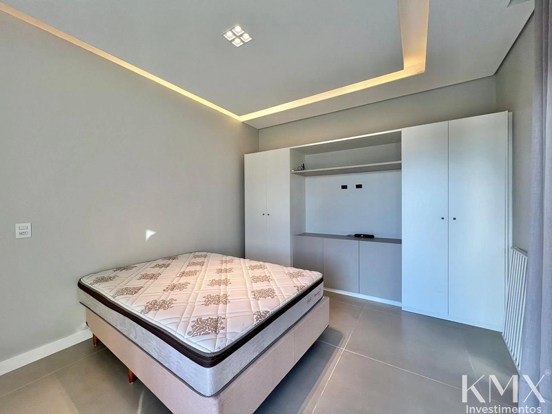 🏡✨ SOBRADO À VENDA NO CONDOMÍNIO CAPÃO ILHAS RESORT: 6ª foto da galeria de imagens do imóvel