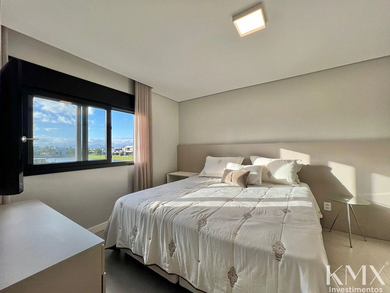 🏡✨ SOBRADO À VENDA NO CONDOMÍNIO CAPÃO ILHAS RESORT: 2ª foto da galeria de imagens do imóvel