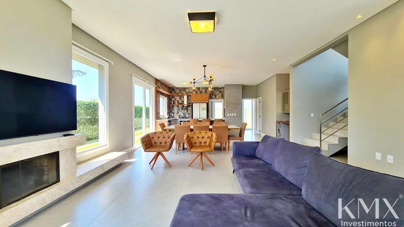🏡✨ SOBRADO À VENDA NO CONDOMÍNIO CAPÃO ILHAS RESORT: 17ª foto da galeria de imagens do imóvel