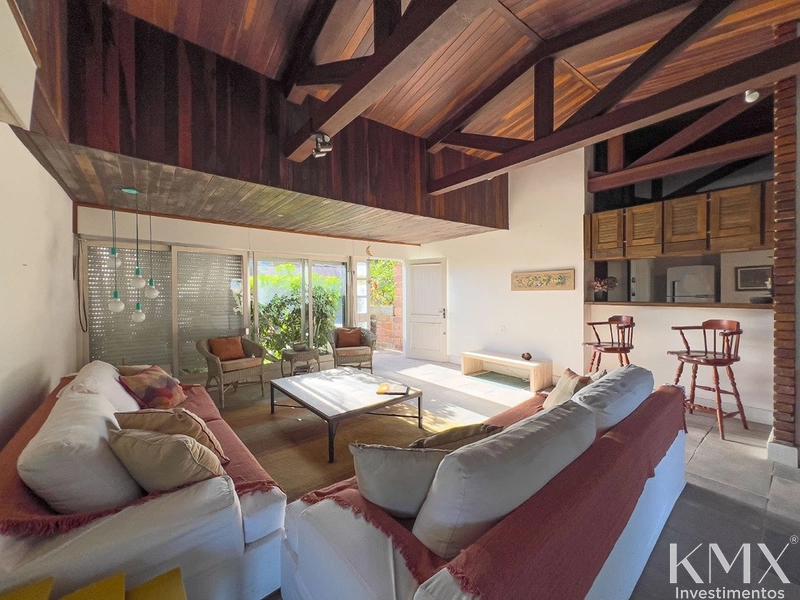 ✨ CASA À VENDA EM BAIRRO🔑: 6ª foto da galeria de imagens do imóvel