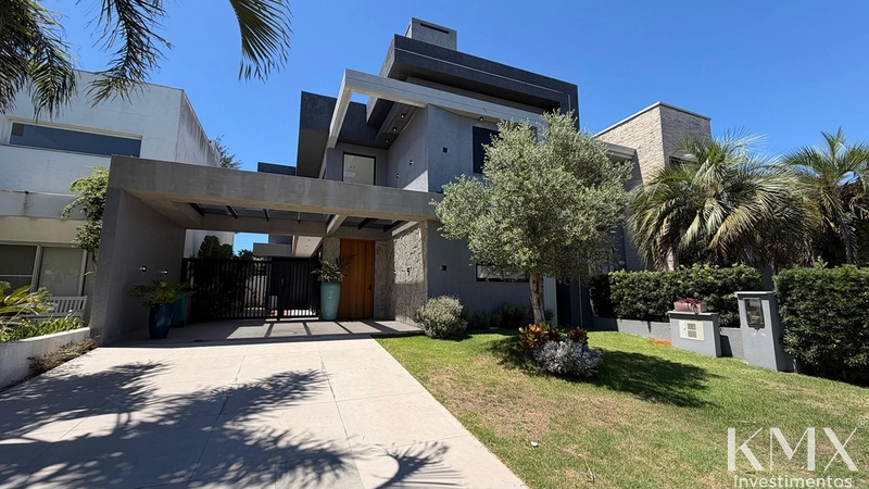 Casa alto padrão no Condomínio Capão – Quadra F | Lote 38: 1ª foto da galeria de imagens do imóvel