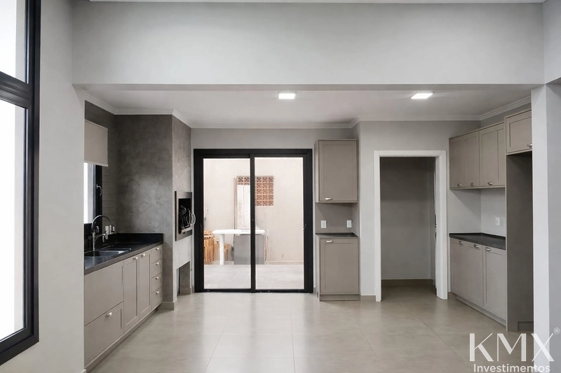 🏡 CASA MODERNA COM PÉ-DIREITO DUPLO E ESPAÇO GOURMET: 2ª foto da galeria de imagens do imóvel