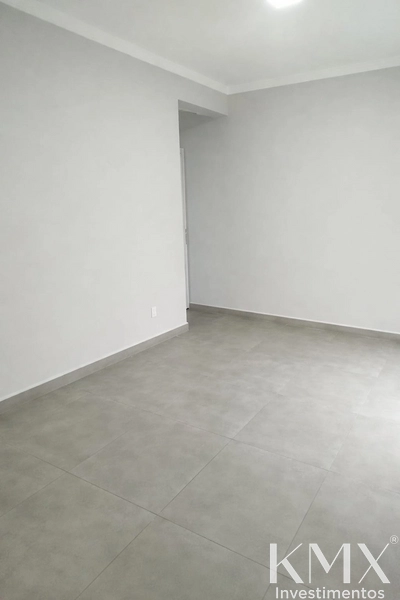🏡 CASA MODERNA COM PÉ-DIREITO DUPLO E ESPAÇO GOURMET: 4ª foto da galeria de imagens do imóvel