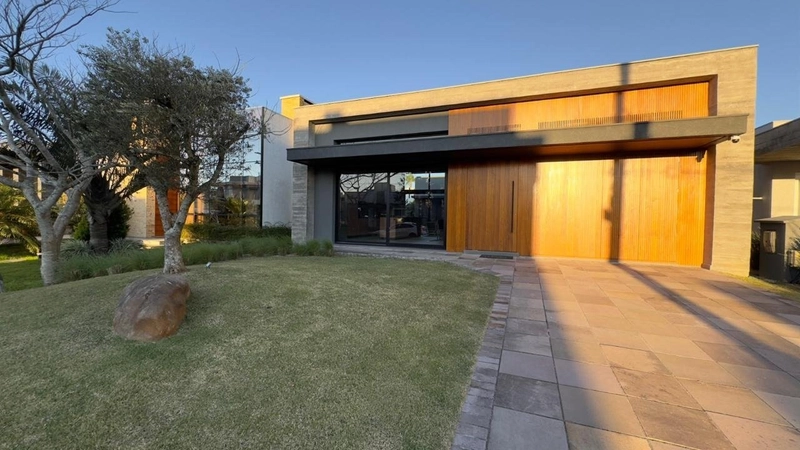 Casa, Condomínio Dubai Resort, Capão da Canoa: 1ª foto da galeria de imagens do imóvel