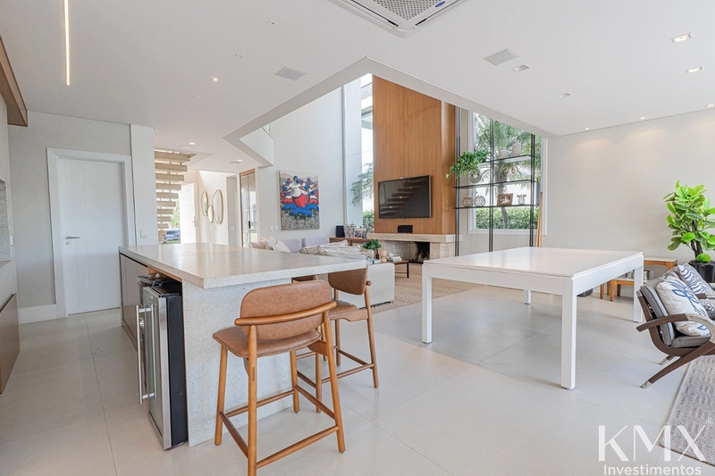 🏡✨ CASA À VENDA NO CONDOMÍNIO ENSEADA LAGOS XANGRI-LÁ: 2ª foto da galeria de imagens do imóvel