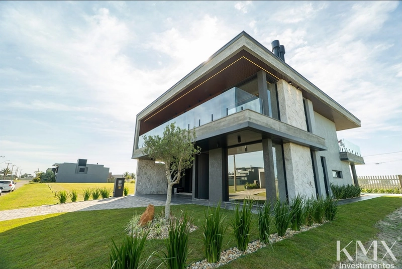 CASA À VENDA NO CONDOMÍNIO ARENAS 🌊💙: 1ª foto da galeria de imagens do imóvel