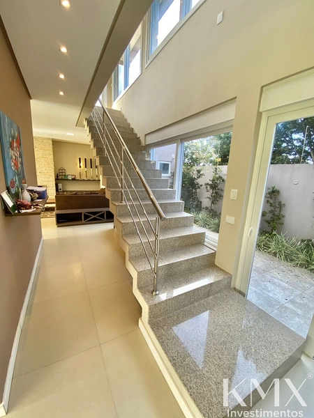 EXCELENTE CASA COM VISTA PARA O MAR À VENDA 🌊🏡: 10ª foto da galeria de imagens do imóvel