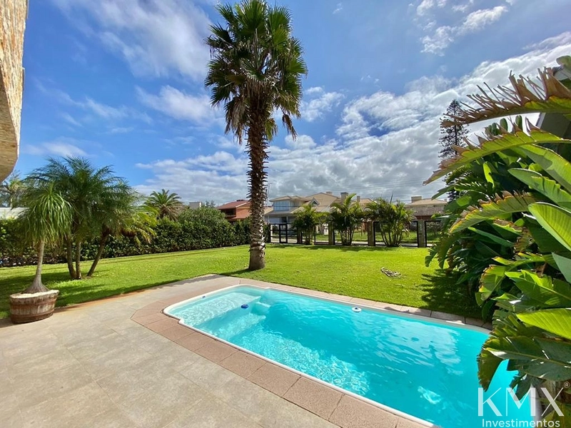 EXCELENTE CASA COM VISTA PARA O MAR À VENDA 🌊🏡: 17ª foto da galeria de imagens do imóvel