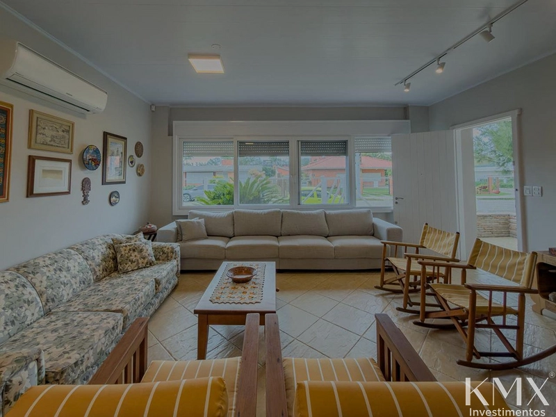 🏡 CASA EM BAIRRO | CONFORTO E LAZER: 7ª foto da galeria de imagens do imóvel
