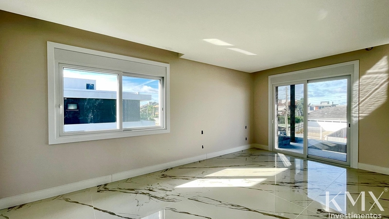 🏡 MANSÃO DE ESQUINA | VISTA PARA A LAGOA DOS QUADROS: 8ª foto da galeria de imagens do imóvel