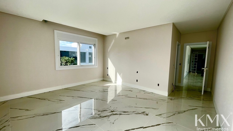 🏡 MANSÃO DE ESQUINA | VISTA PARA A LAGOA DOS QUADROS: 3ª foto da galeria de imagens do imóvel