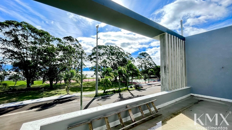 🏡 MANSÃO DE ESQUINA | VISTA PARA A LAGOA DOS QUADROS: 11ª foto da galeria de imagens do imóvel