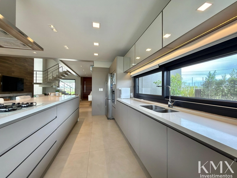 🏡 SOBRADO BEIRA LAGO À VENDA | CONDOMÍNIO ENSEADA: 17ª foto da galeria de imagens do imóvel