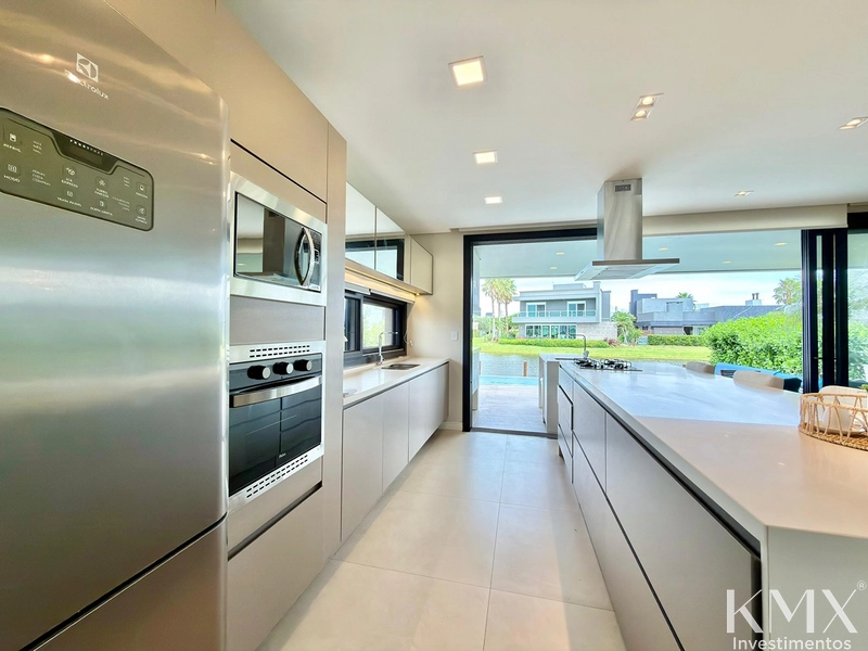 🏡 SOBRADO BEIRA LAGO À VENDA | CONDOMÍNIO ENSEADA: 16ª foto da galeria de imagens do imóvel