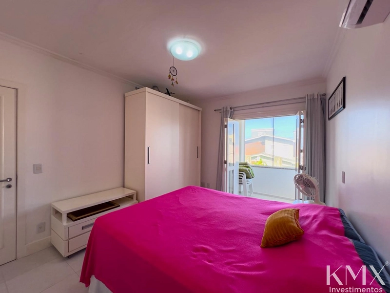 🏡✨ CASA A UMA QUADRA DO MAR COM VISTA : 30ª foto da galeria de imagens do imóvel