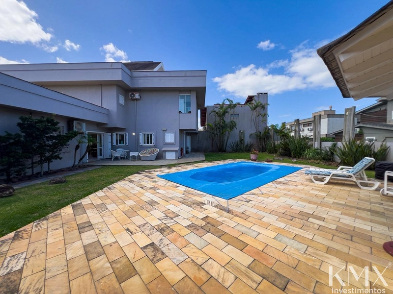 🏡✨ CASA A UMA QUADRA DO MAR COM VISTA : 16ª foto da galeria de imagens do imóvel
