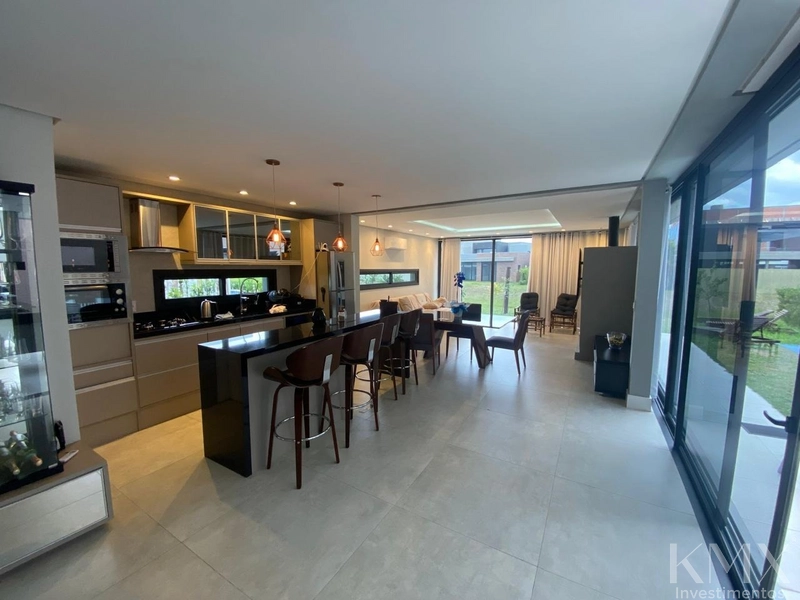 Sobrado, Condomínio Capão Ilhas Resort, Capão da Canoa: 8ª foto da galeria de imagens do imóvel