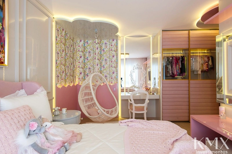 🏡 Casa de Alto Padrão à Beira-Lago: 30ª foto da galeria de imagens do imóvel