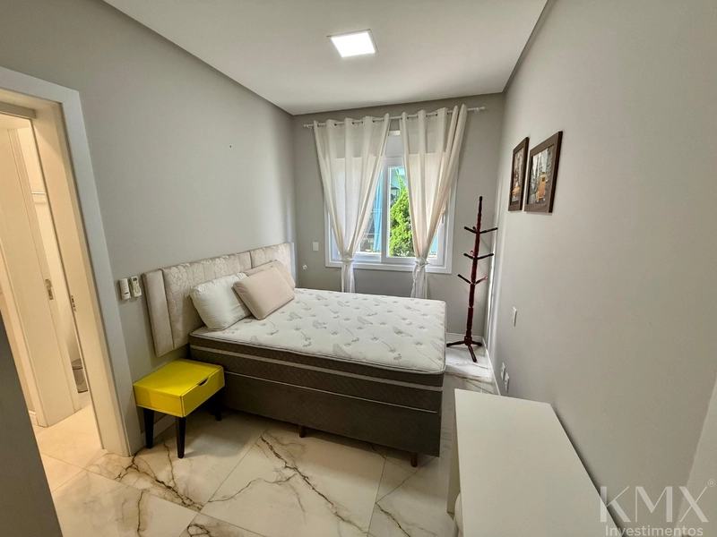 Casa Alto Padrão Condomínio Quintas do Lago: 24ª foto da galeria de imagens do imóvel