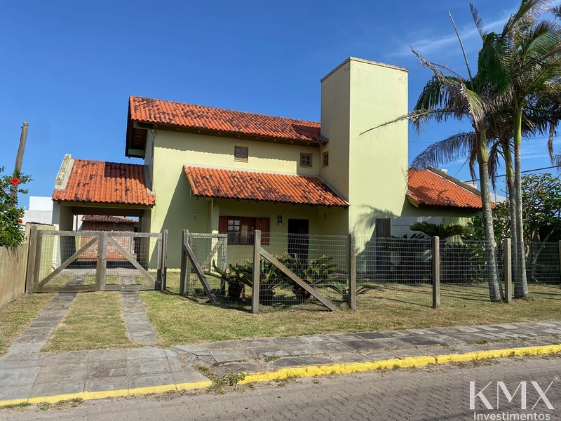 CASA EM BAIRRO COM PISCINA 🏡✨: 20ª foto da galeria de imagens do imóvel