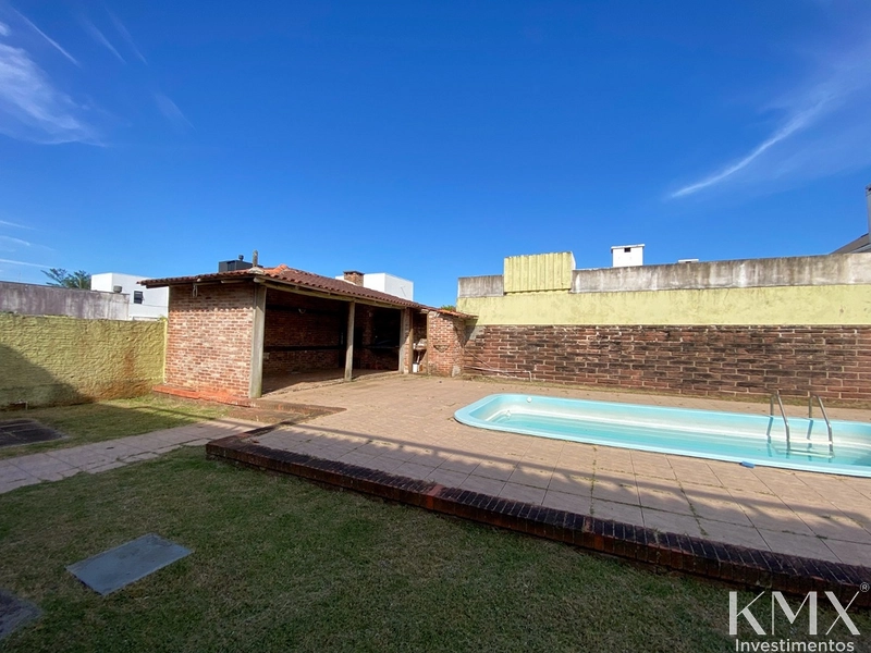 CASA EM BAIRRO COM PISCINA 🏡✨: 15ª foto da galeria de imagens do imóvel