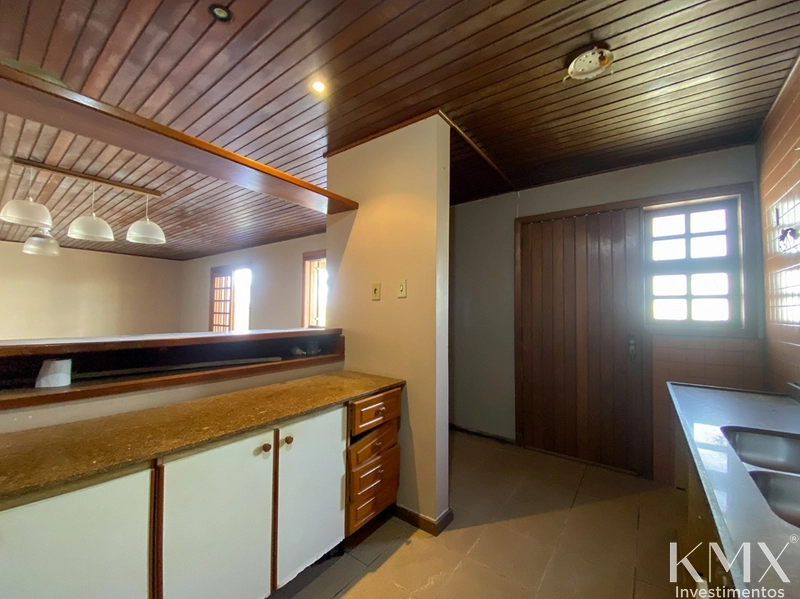 CASA EM BAIRRO COM PISCINA 🏡✨: 7ª foto da galeria de imagens do imóvel