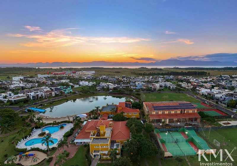 🌟 SOBRADO DE ESQUINA À VENDA NO Condado de Capão 🌟: 5ª foto da galeria de imagens do imóvel