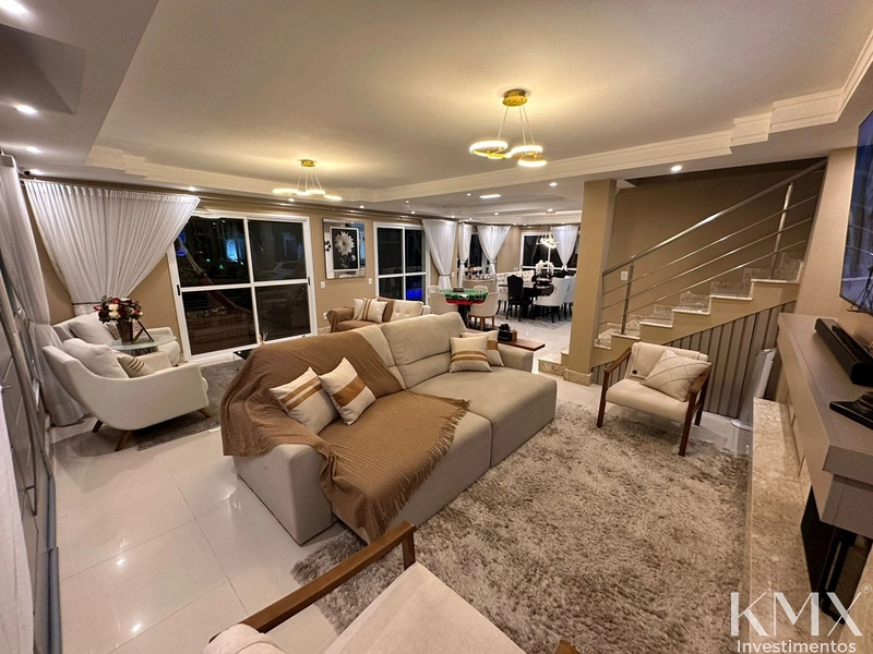 🌟 SOBRADO DE ESQUINA À VENDA NO Condado de Capão 🌟: 14ª foto da galeria de imagens do imóvel