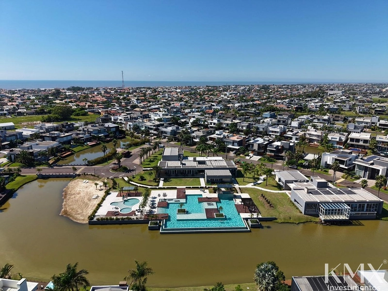 🌴 MALIBU BEACH RESIDENCE — SOFISTICAÇÃO À BEIRA-MAR: 19ª foto da galeria de imagens do imóvel