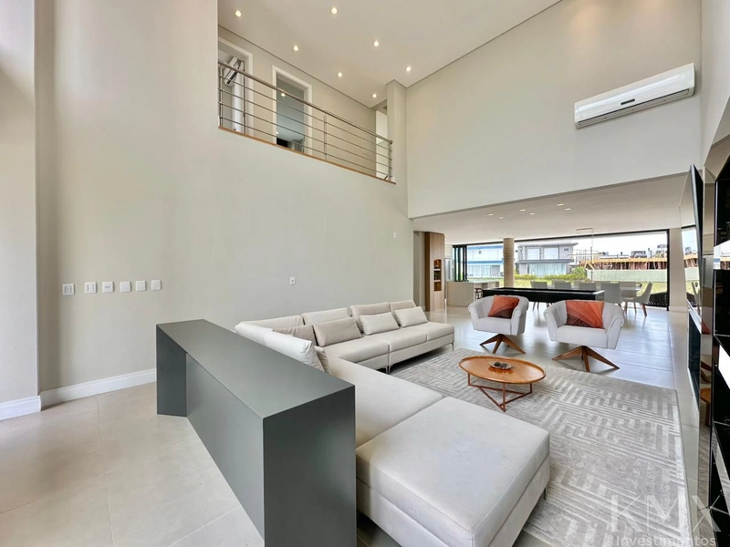 🏡✨ SOBRADO À VENDA NO CONDOMÍNIO CAPÃO ILHAS RESORT: 18ª foto da galeria de imagens do imóvel