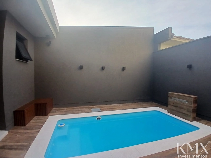 🌊🏡 CASA DE ALTO PADRÃO A APENAS 3 QUADRAS DO MAR!: 3ª foto da galeria de imagens do imóvel