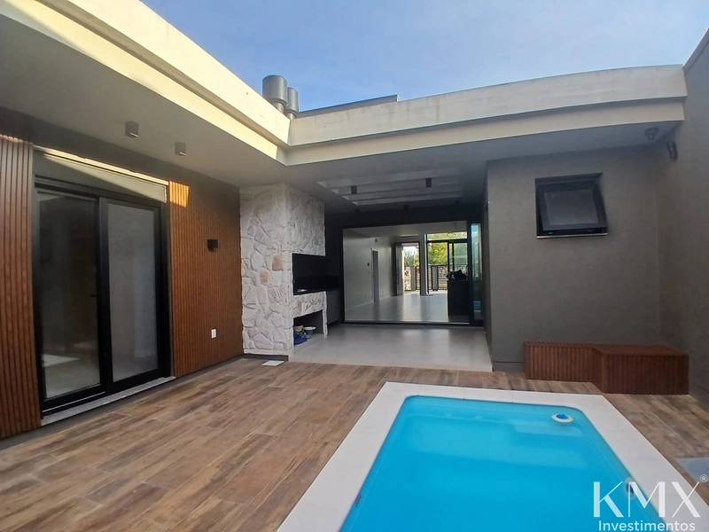 🌊🏡 CASA DE ALTO PADRÃO A APENAS 3 QUADRAS DO MAR!: 2ª foto da galeria de imagens do imóvel