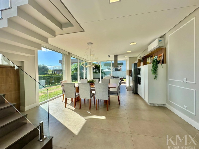 Sobrado em Condomínio Quintas do Lago, Xangri-Lá.: 3ª foto da galeria de imagens do imóvel