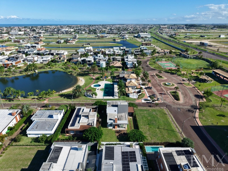 Sobrado em Condomínio Quintas do Lago, Xangri-Lá.: 26ª foto da galeria de imagens do imóvel