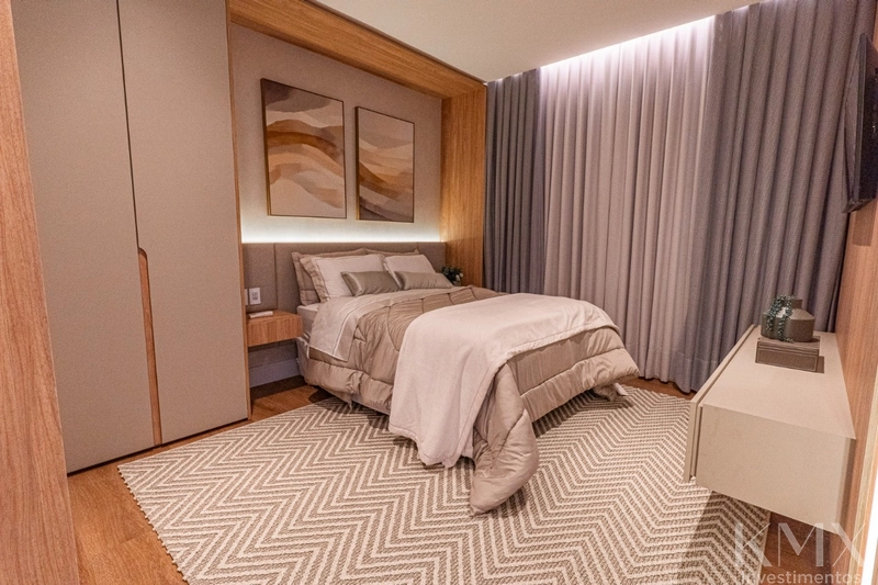 Residência de Alto Padrão – Frente ao Lago | 475m² de Área Construída: 55ª foto da galeria de imagens do imóvel