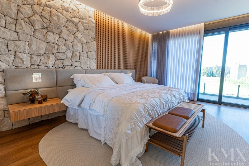 Residência de Alto Padrão – Frente ao Lago | 475m² de Área Construída: 39ª foto da galeria de imagens do imóvel