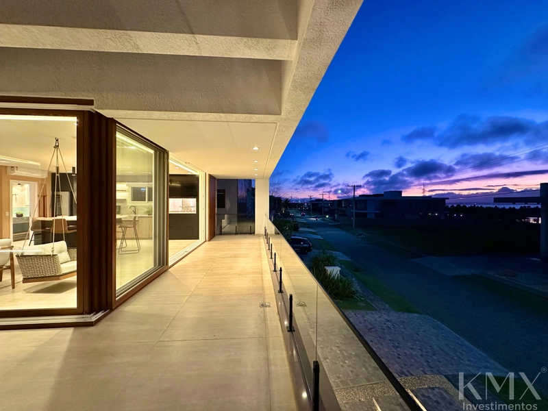 🏡✨ SOBRADO À VENDA NO CONDOMÍNIO CAPÃO ILHAS RESORT: 18ª foto da galeria de imagens do imóvel