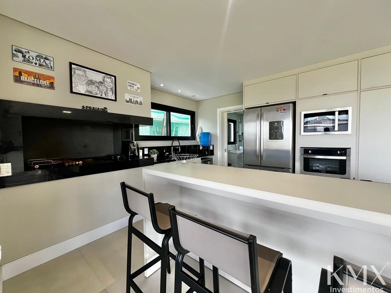 CASA À VENDA NO CONDOMÍNIO RIVIERA✨: 3ª foto da galeria de imagens do imóvel