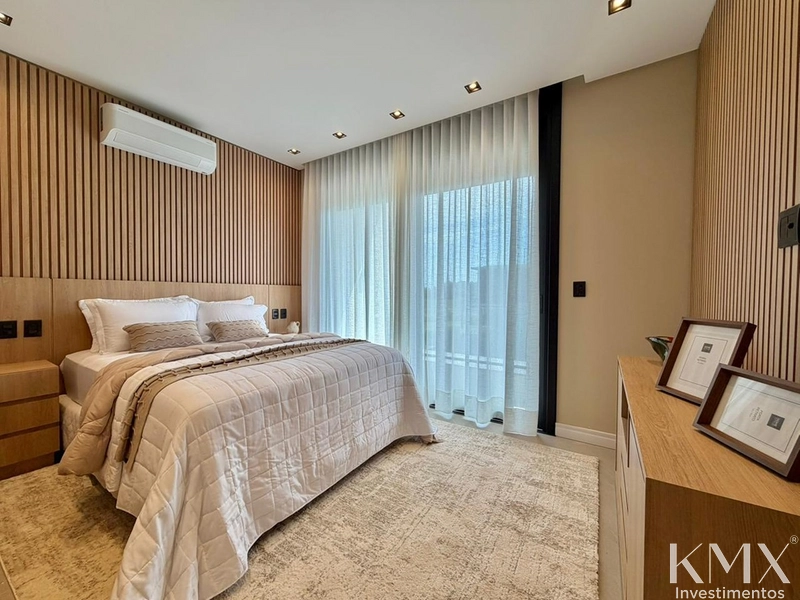 🏡✨ SOBRADO À VENDA NO CONDOMÍNIO CAPÃO ILHAS RESORT: 4ª foto da galeria de imagens do imóvel